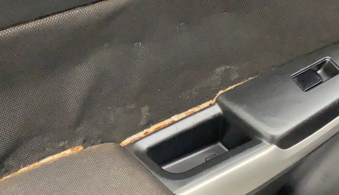 2017 Maruti Baleno DELTA PETROL 1.2, Petrol, Manual, 57,169 km, Rear left door - Trim has minor damage