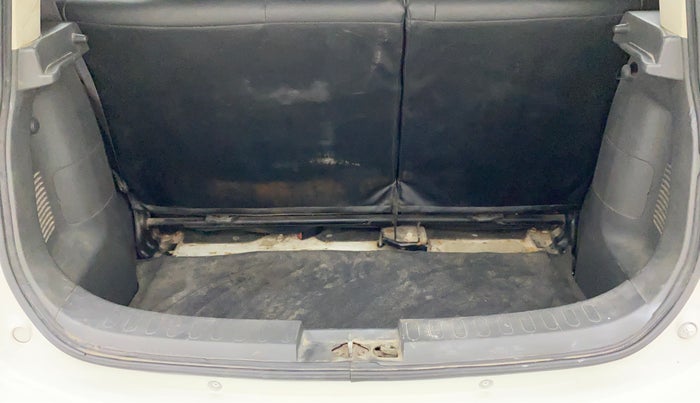 2012 Maruti Ritz VXI, Petrol, Manual, 44,382 km, Boot Inside