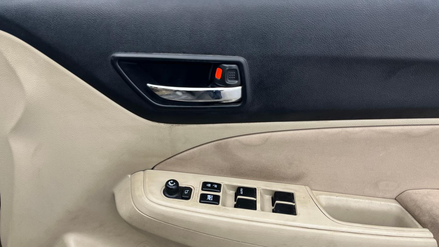 2022 Maruti Dzire VXI AMT, Petrol, Automatic, 96,666 km, Driver Side Door Panels Control