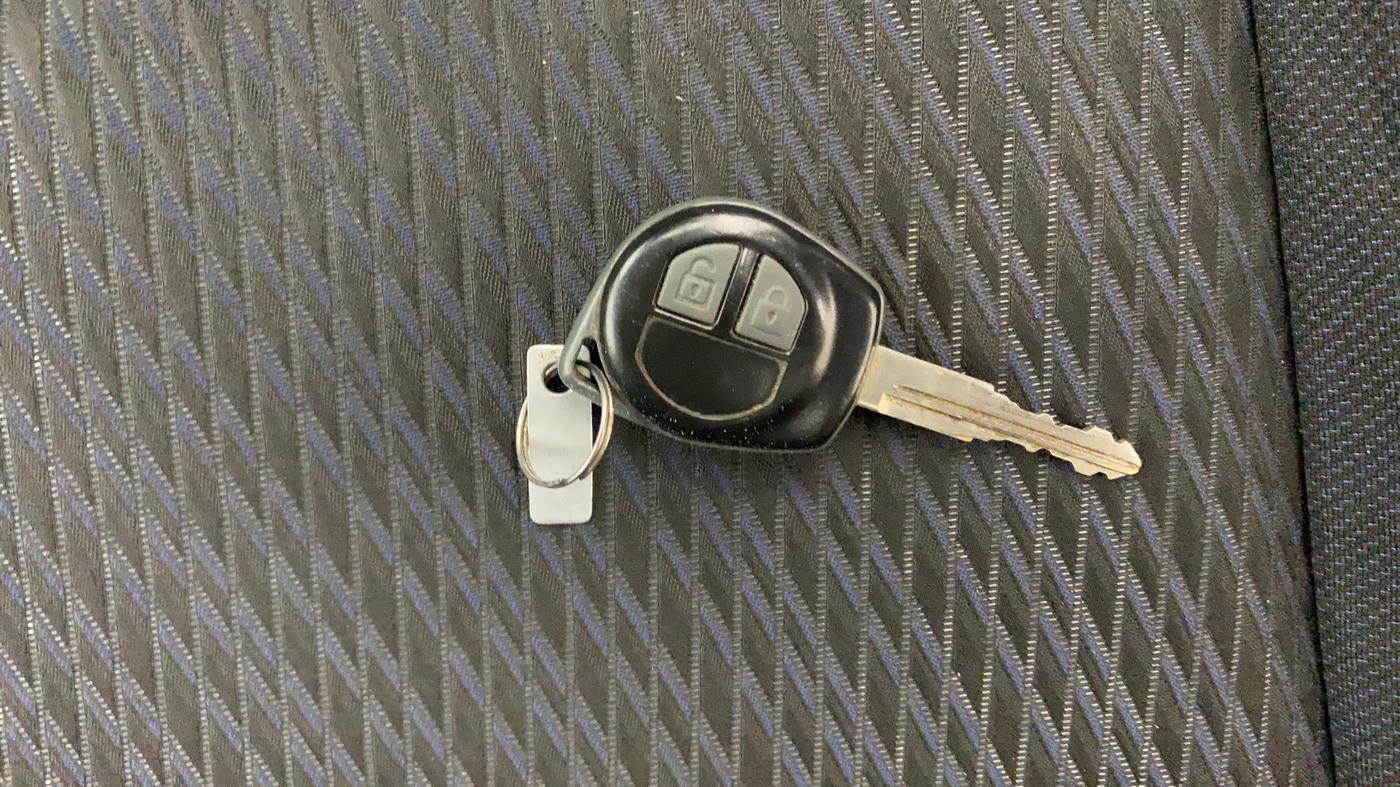 2014 Maruti Wagon R Stingray VXI, Petrol, Manual, 31,428 km, Key Close Up