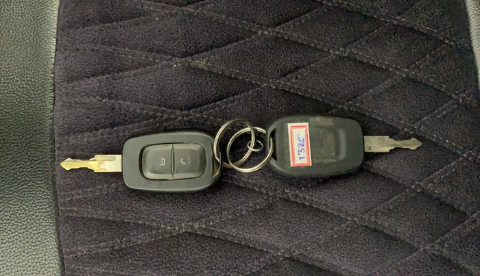 2021 Renault Kwid CLIMBER 1.0 AMT (O), Petrol, Automatic, 49,505 km, Key Close Up