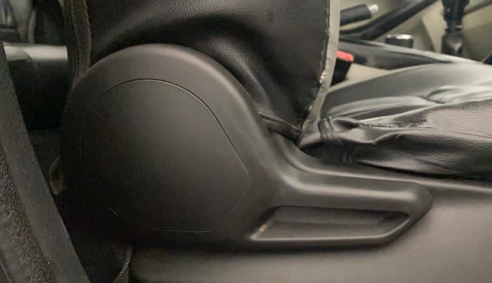 2021 Tata NEXON XZ PETROL, Petrol, Manual, 59,919 km, Driver Side Adjustment Panel