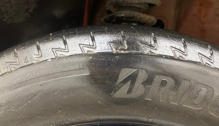 2017 Maruti IGNIS DELTA 1.2, Petrol, Manual, 89,850 km, Left Front Tyre Tread