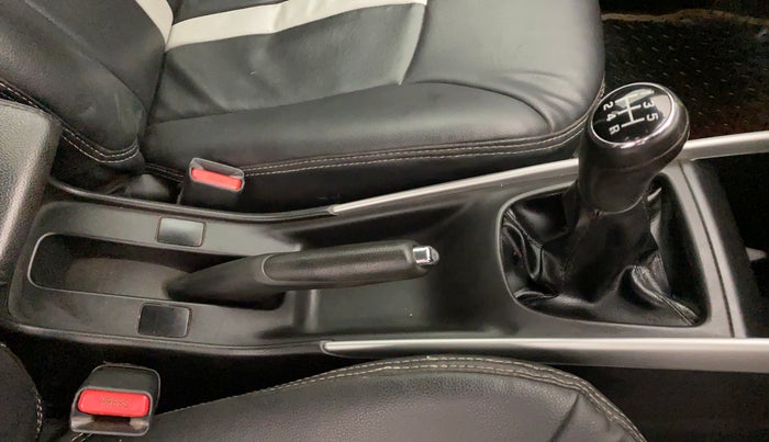 2015 Maruti Baleno ALPHA 1.2 K12, Petrol, Manual, 89,383 km, Gear Lever