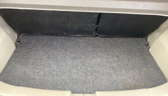 2014 Maruti Celerio VXI AMT, Petrol, Automatic, 25,324 km, Boot Inside