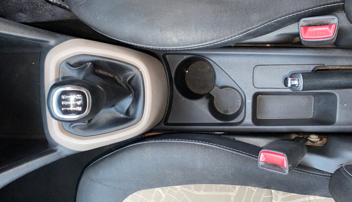 2018 Hyundai Grand i10 ASTA 1.2 KAPPA VTVT, Petrol, Manual, 97,963 km, Gear Lever