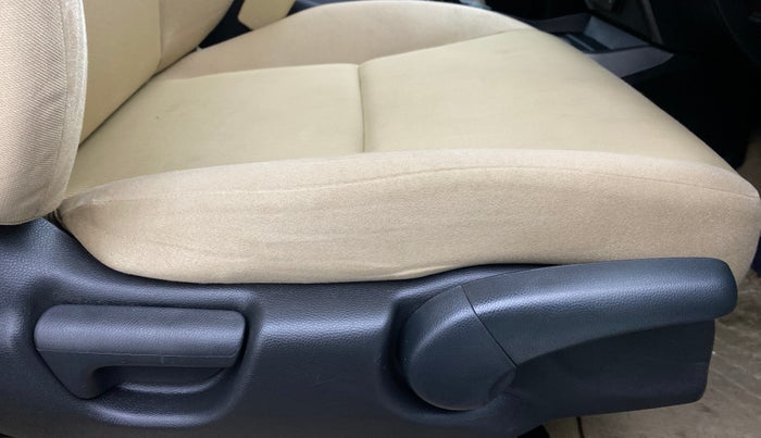 2015 Honda City V MT PETROL, Petrol, Manual, 29,125 km, Driver Side Adjustment Panel
