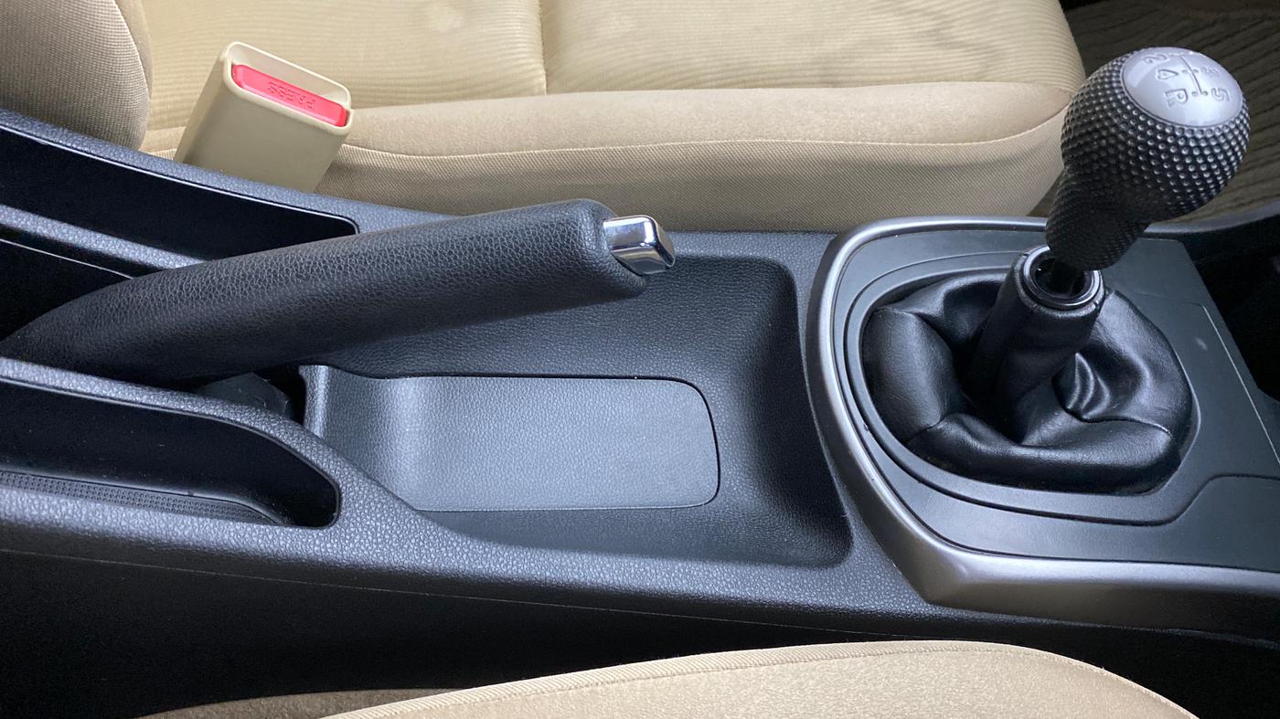 2015 Honda City V MT PETROL, Petrol, Manual, 29,125 km, Gear Lever