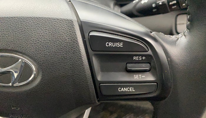 2020 Hyundai VENUE SX 1.0 TURBO, Petrol, Manual, 16,817 km, Adaptive Cruise Control