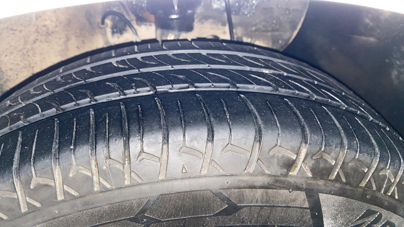 2018 Hyundai Elite i20 MAGNA EXECUTIVE 1.2, Petrol, Manual, 55,422 km, Right Front Tyre Tread
