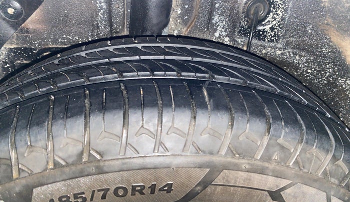 2018 Hyundai Elite i20 MAGNA EXECUTIVE 1.2, Petrol, Manual, 55,422 km, Right Rear Tyre Tread