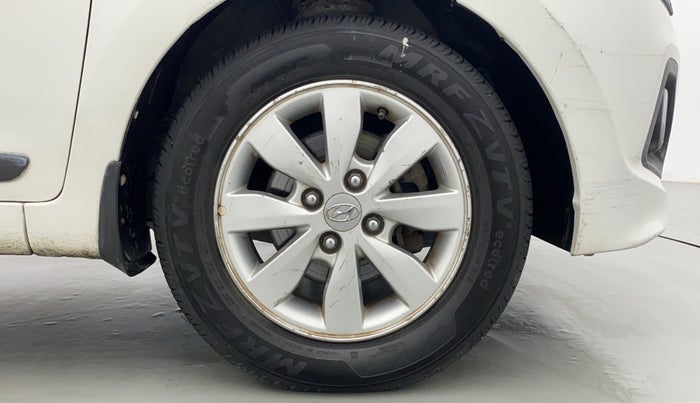 2014 Hyundai Xcent S 1.2 OPT, Petrol, Manual, 64,118 km, Right Front Wheel