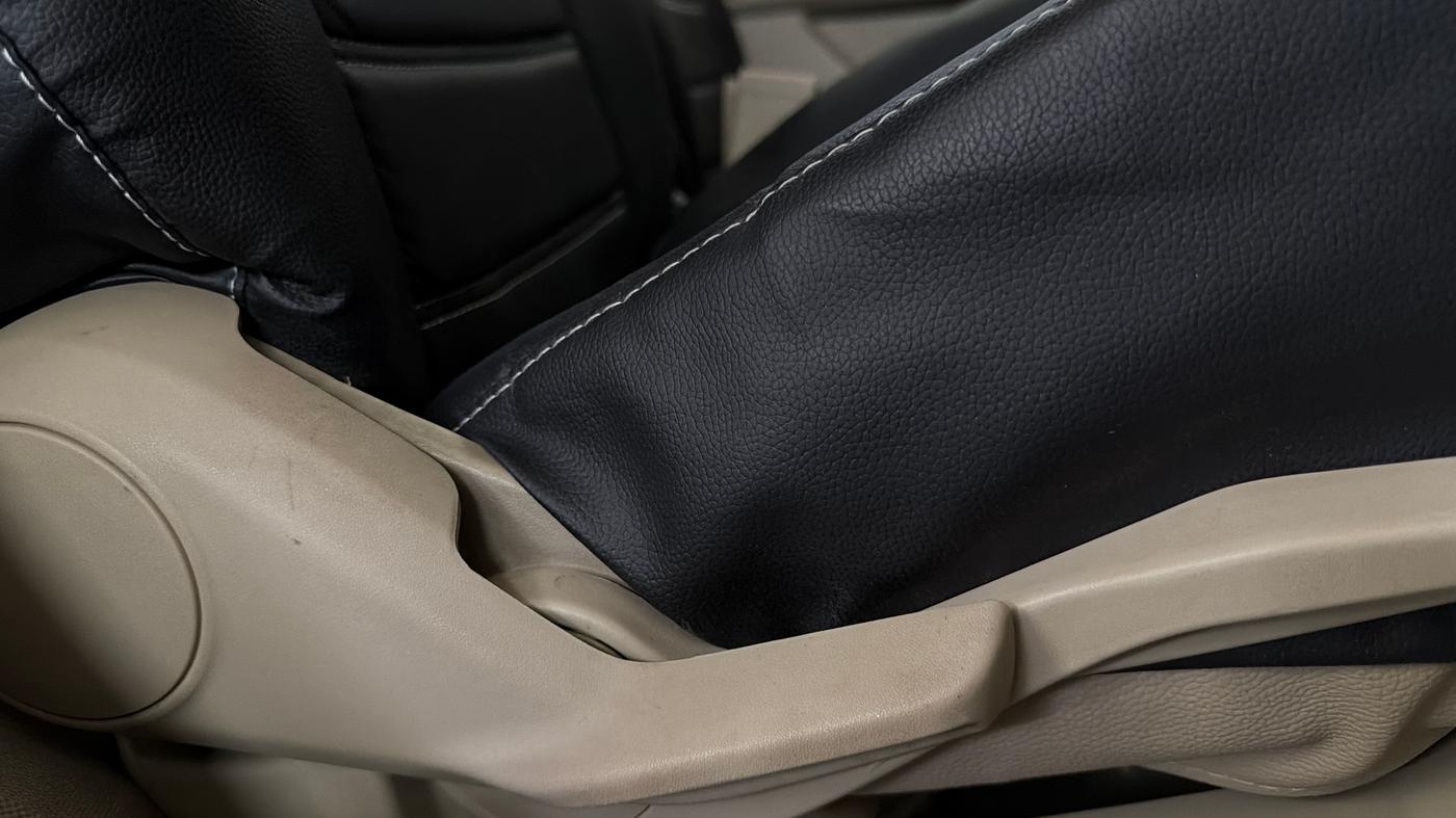 2018 Maruti Dzire ZXI PLUS AMT, Petrol, Automatic, 53,873 km, Driver Side Adjustment Panel