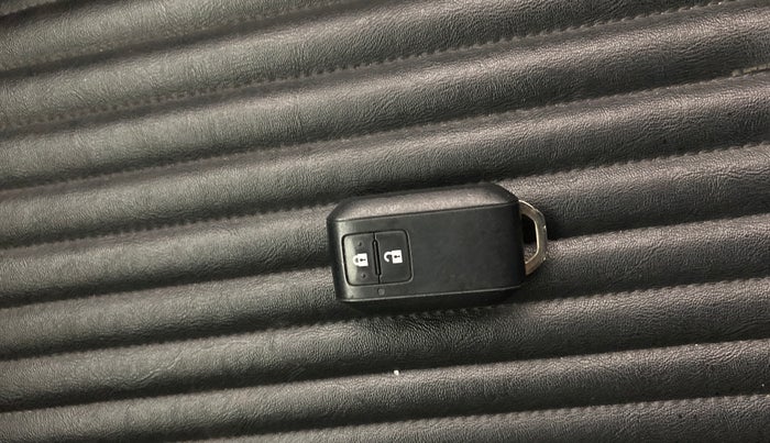 2023 Maruti JIMNY ALPHA ALL GRIP PRO AT, Petrol, Automatic, 16,427 km, Key Close Up