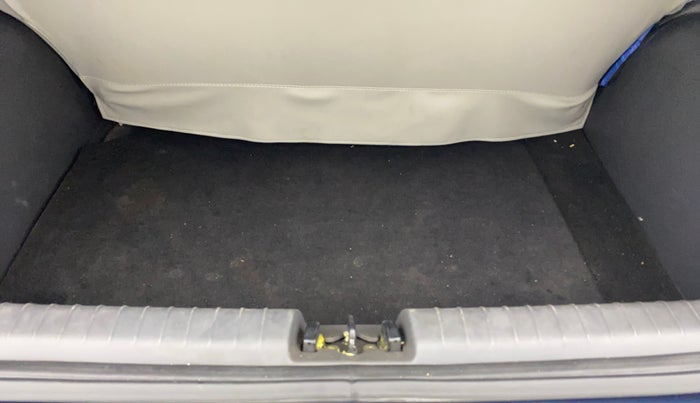 2020 Hyundai GRAND I10 NIOS SPORTZ AMT 1.2 KAPPA VTVT, Petrol, Automatic, 76,813 km, Boot Inside