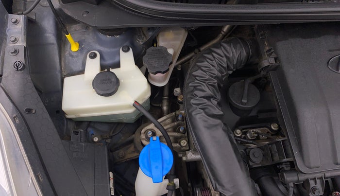 2020 Hyundai GRAND I10 NIOS SPORTZ AMT 1.2 KAPPA VTVT, Petrol, Automatic, 76,813 km, Engine View - Right