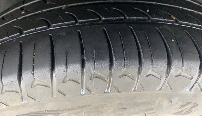 2020 Hyundai GRAND I10 NIOS SPORTZ AMT 1.2 KAPPA VTVT, Petrol, Automatic, 76,813 km, Left Rear Tyre Tread