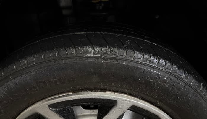 2022 Nissan MAGNITE XE, Petrol, Manual, 22,006 km, Left Front Tyre Tread
