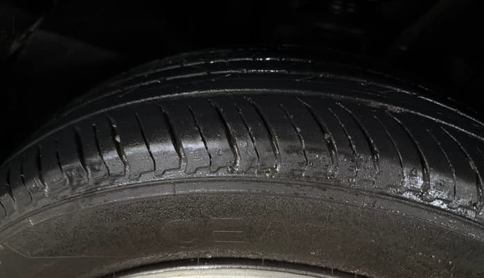 2022 Nissan MAGNITE XE, Petrol, Manual, 22,006 km, Right Front Tyre Tread