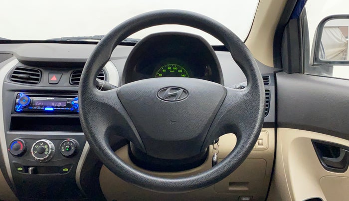 2016 Hyundai Eon ERA +, Petrol, Manual, 44,873 km, Steering Wheel Close Up