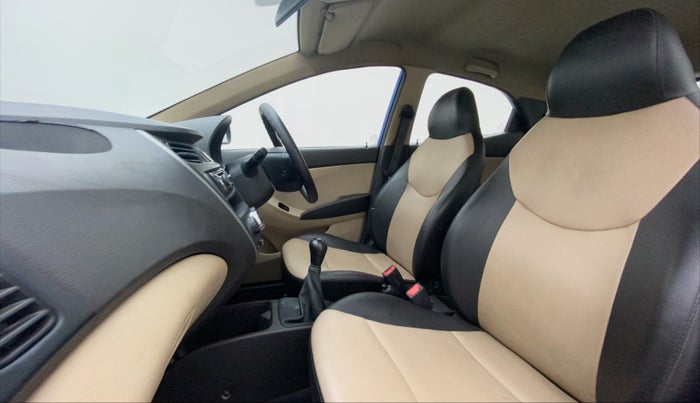 2016 Hyundai Eon ERA +, Petrol, Manual, 44,873 km, Right Side Front Door Cabin