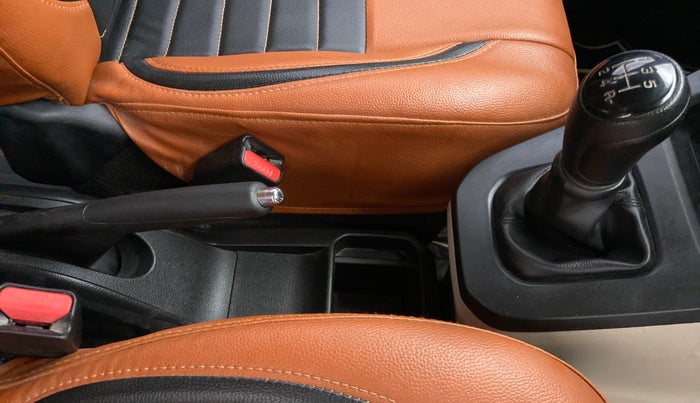2020 Maruti New Wagon-R VXI 1.0, Petrol, Manual, 17,838 km, Gear Lever