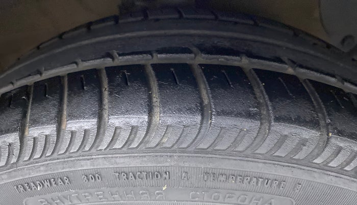 2018 Hyundai Grand i10 ASTA 1.2 VTVT, Petrol, Manual, 51,726 km, Right Front Tyre Tread
