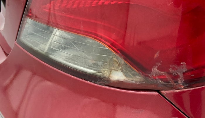2017 Hyundai Verna 1.6 VTVT SX, Petrol, Manual, 86,015 km, Right tail light - < 2 inches,no. = 2