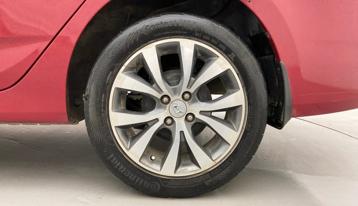 2017 Hyundai Verna 1.6 VTVT SX, Petrol, Manual, 86,015 km, Left Rear Wheel