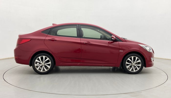 2017 Hyundai Verna 1.6 VTVT SX, Petrol, Manual, 86,015 km, Right Side View
