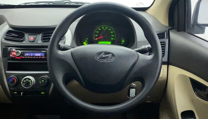 2014 Hyundai Eon ERA +, Petrol, Manual, 88,643 km, Steering Wheel Close Up