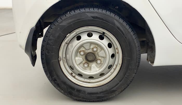 2014 Hyundai Eon ERA +, Petrol, Manual, 88,643 km, Right Rear Wheel