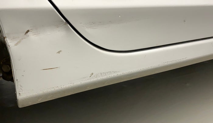 2017 Honda City 1.5L I-VTEC V MT, Petrol, Manual, 51,997 km, Right running board - Slightly dented