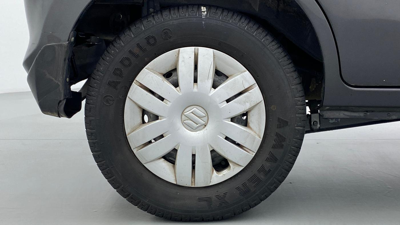 2018 Maruti Alto 800 LXI, Petrol, Manual, 44,762 km, Right Rear Wheel