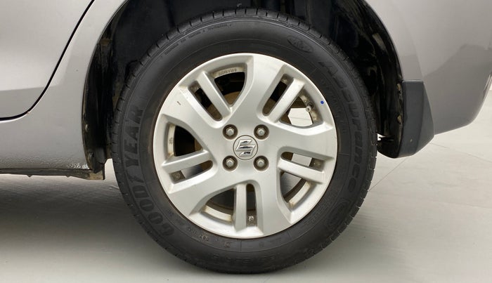 2014 Maruti Swift Dzire ZXI, Petrol, Manual, 95,215 km, Left Rear Wheel