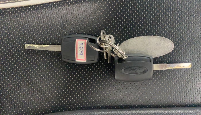 2014 Ford Ecosport TITANIUM 1.5L DIESEL, Diesel, Manual, 98,993 km, Key Close Up