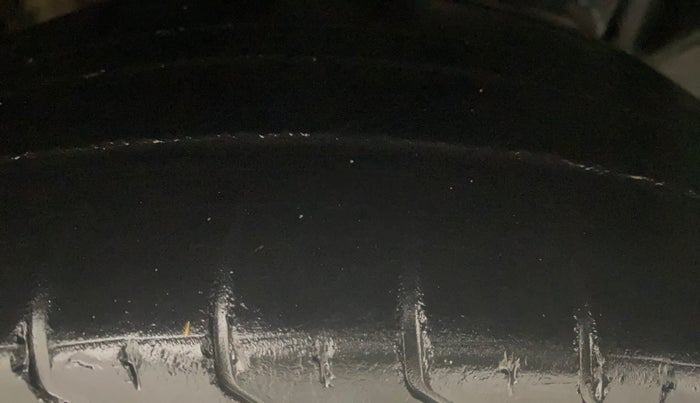 2014 Ford Ecosport TITANIUM 1.5L DIESEL, Diesel, Manual, 98,993 km, Right Front Tyre Tread