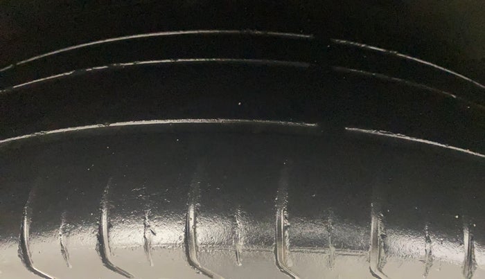 2014 Ford Ecosport TITANIUM 1.5L DIESEL, Diesel, Manual, 98,993 km, Right Rear Tyre Tread