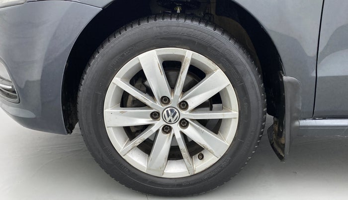 2017 Volkswagen Polo HIGHLINE1.5L, Diesel, Manual, 99,844 km, Left Front Wheel