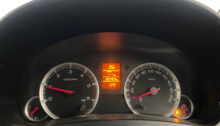 2013 Maruti Swift ZDI, Diesel, Manual, 1,02,438 km, Odometer Image