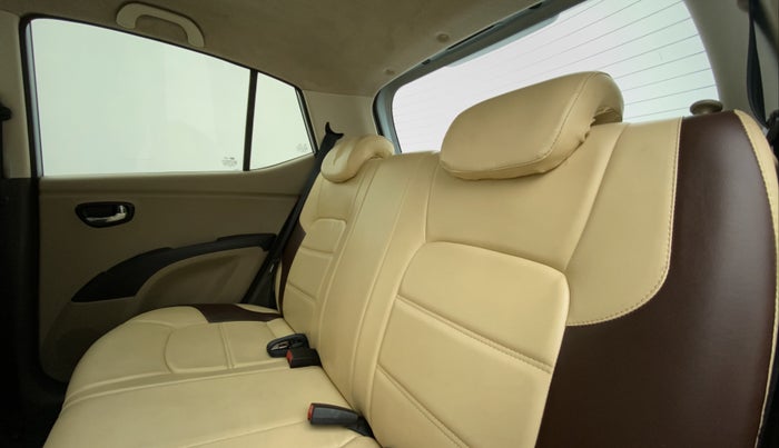 2012 Hyundai i10 SPORTZ 1.2 AT KAPPA2, Petrol, Automatic, 68,277 km, Right Side Rear Door Cabin