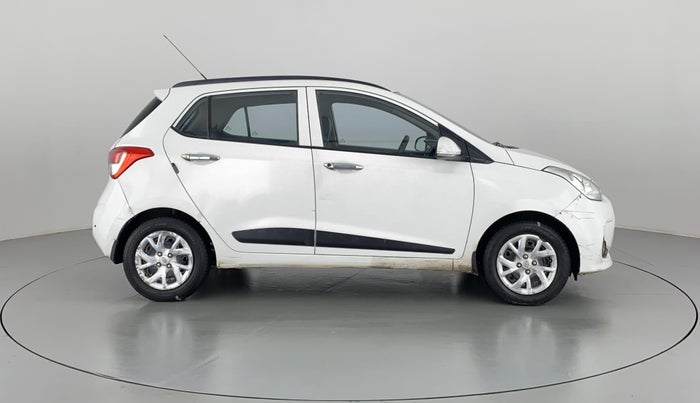 2017 Hyundai Grand i10 1.2 KAPPA SPORTZ (O), Petrol, Manual, 93,885 km, Right Side View