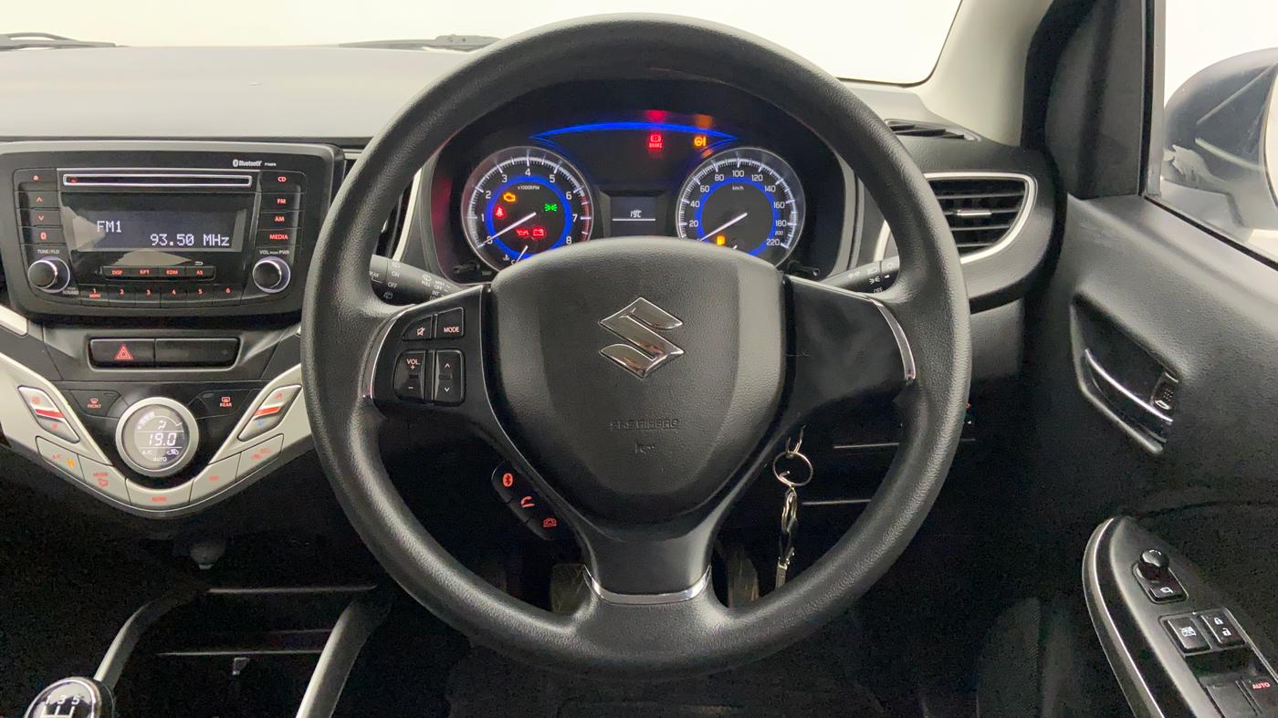 2016 Maruti Baleno DELTA 1.2 K12, Petrol, Manual, 34,198 km, Steering Wheel Close-up