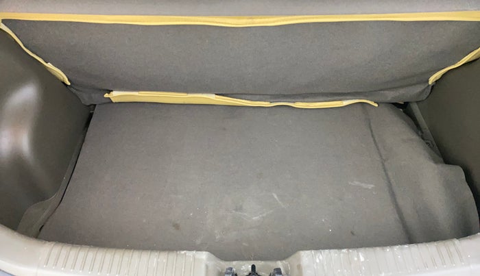 2013 Hyundai i10 SPORTZ 1.2 AT, Petrol, Automatic, 8,520 km, Boot Inside