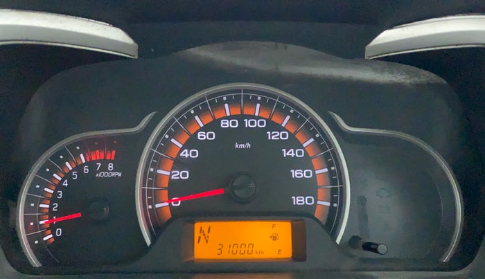 2016 Maruti Alto K10 VXI AMT P, Petrol, Automatic, 31,258 km, Odometer Image