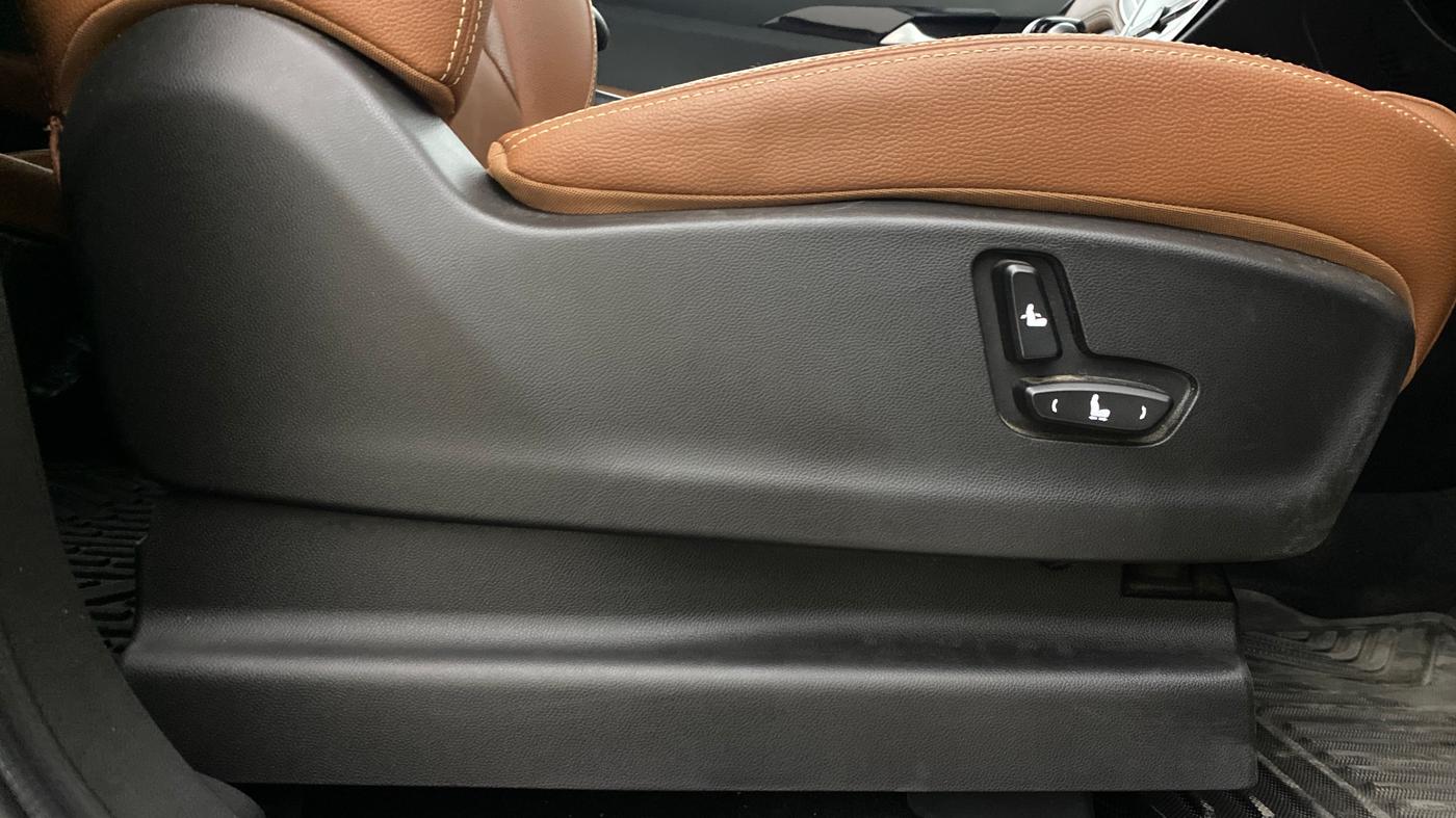 2021 MG HECTOR PLUS SHARP 1.5 PETROL TURBO CVT 6-STR, Petrol, Automatic, 16,792 km, Driver Side Adjustment Panel