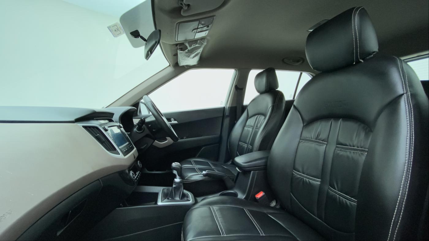 2018 Hyundai Creta 1.6 SX CRDI, Diesel, Manual, 71,226 km, Right Side Front Door Cabin View
