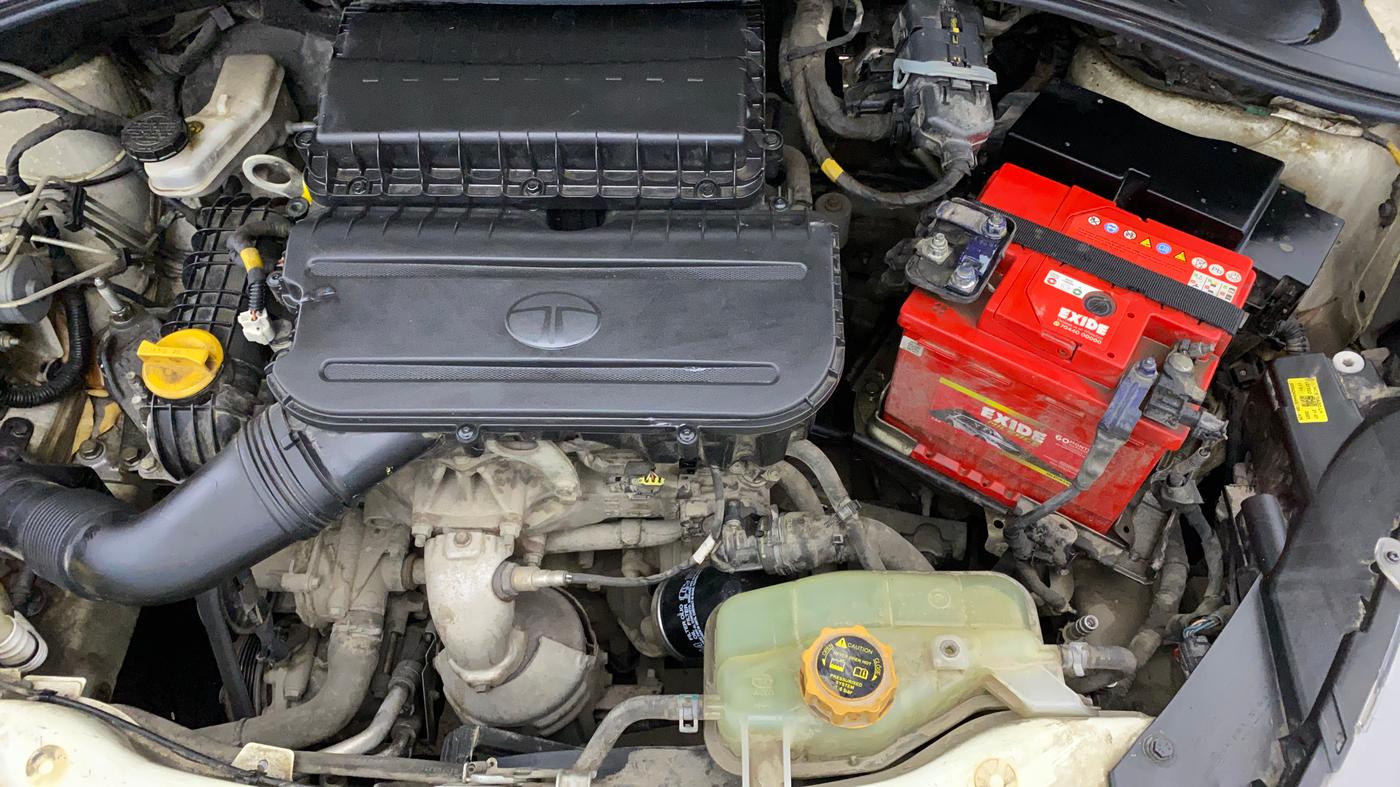2020 Tata Tiago XZ PLUS PETROL, Petrol, Manual, 64,223 km, Engine View - Left