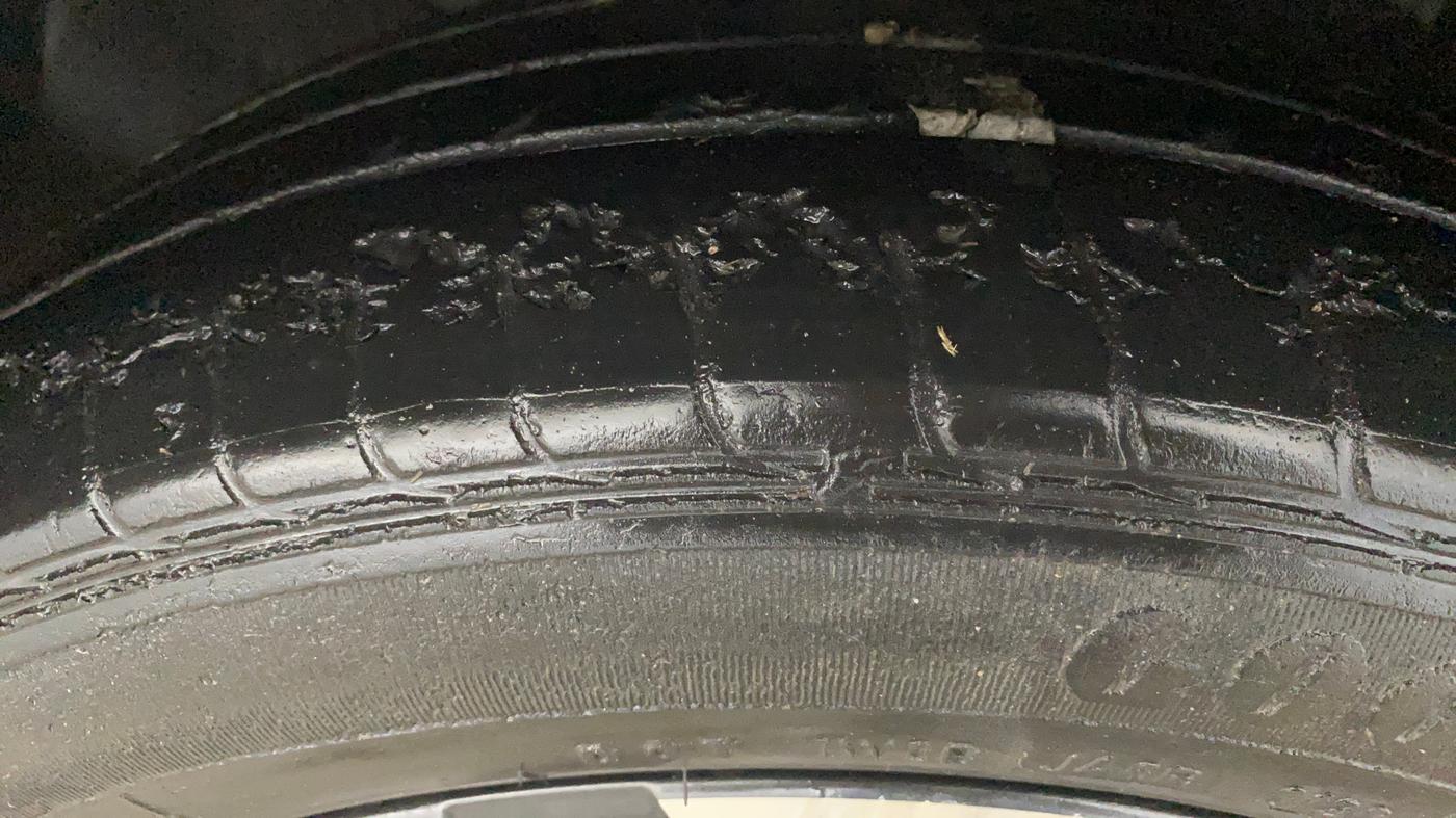 2020 Tata Tiago XZ PLUS PETROL, Petrol, Manual, 64,223 km, Right Front Tyre Tread