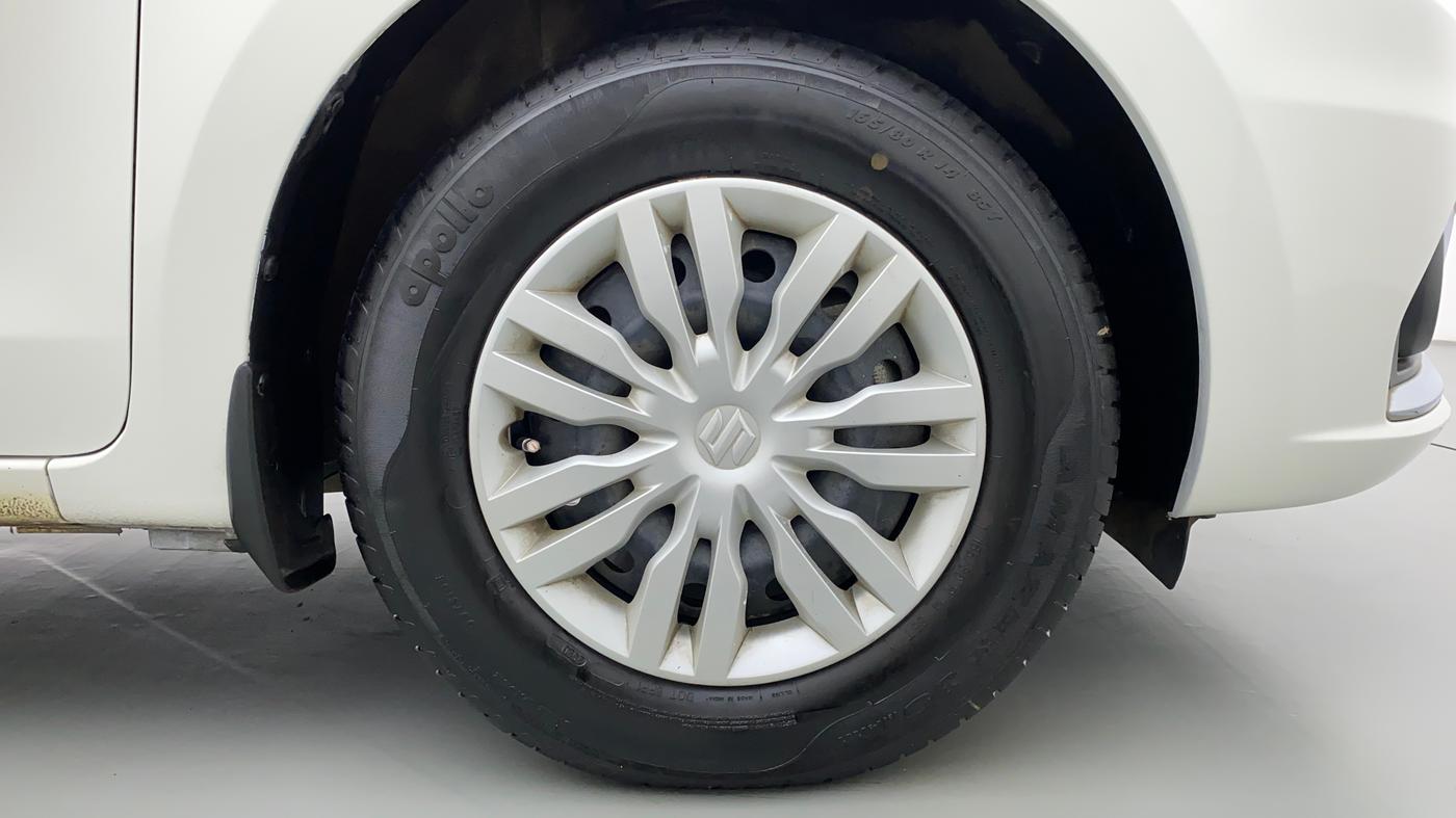 2020 Maruti Dzire VXI AMT, Petrol, Automatic, 17,157 km, Right Front Wheel